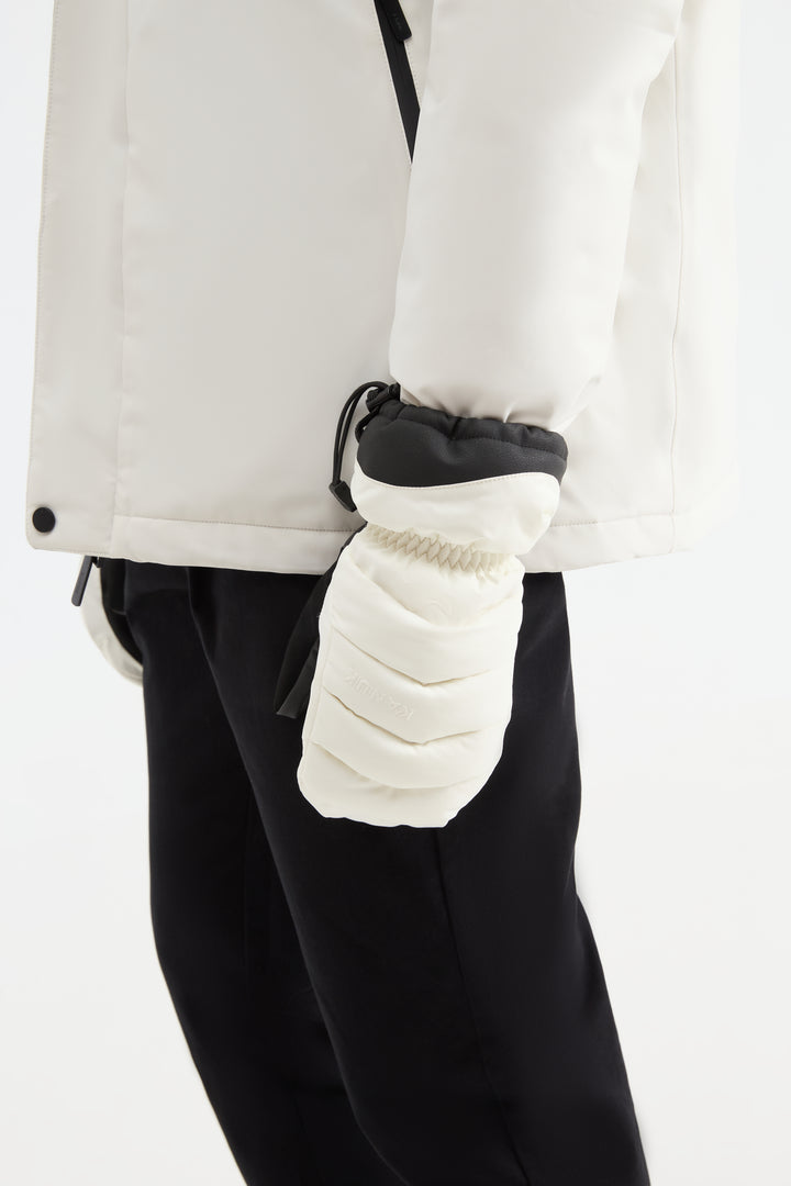 Nuvata Puffer Mittens in White