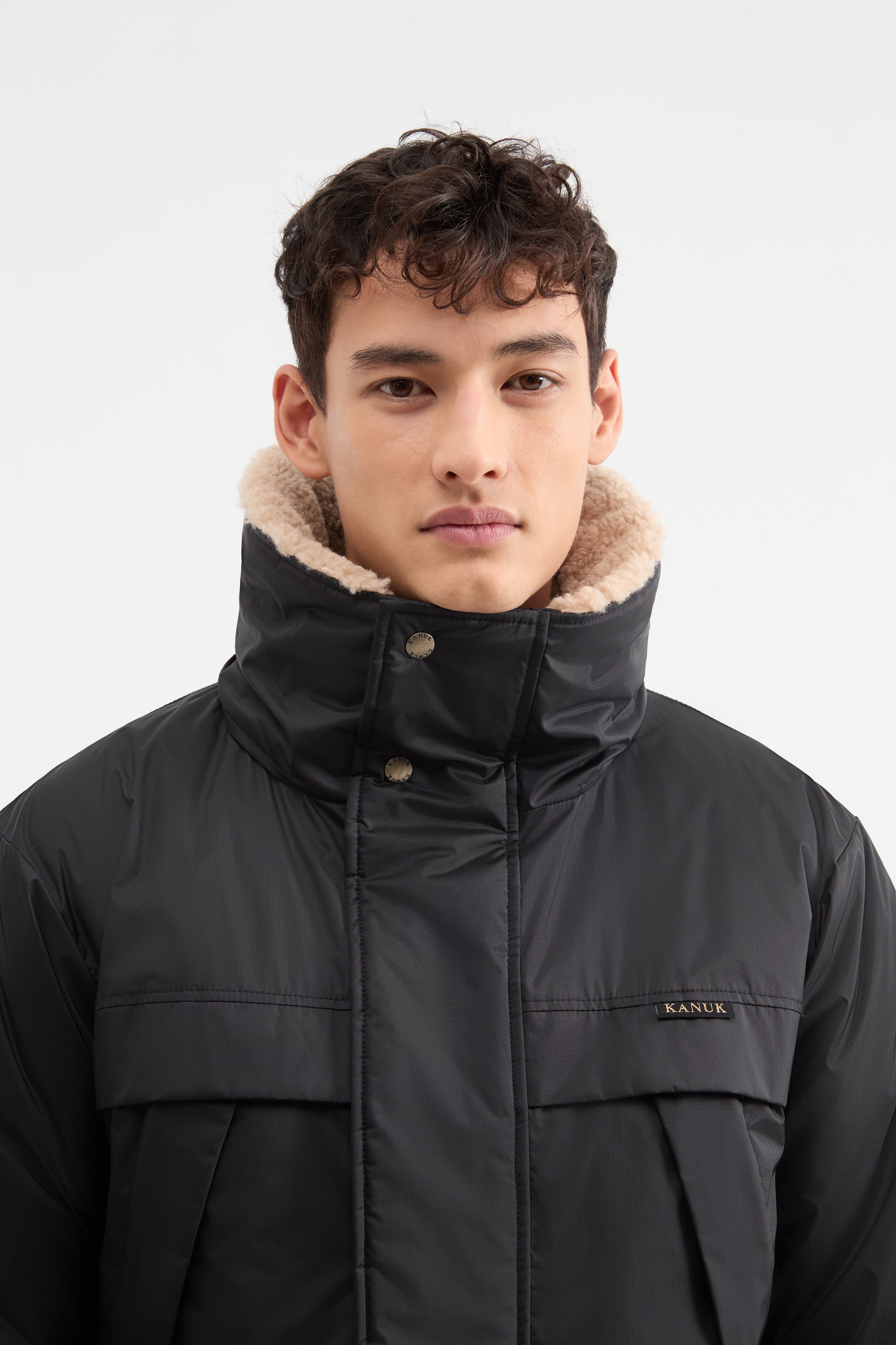 PANELED TURTLE NECK PO
