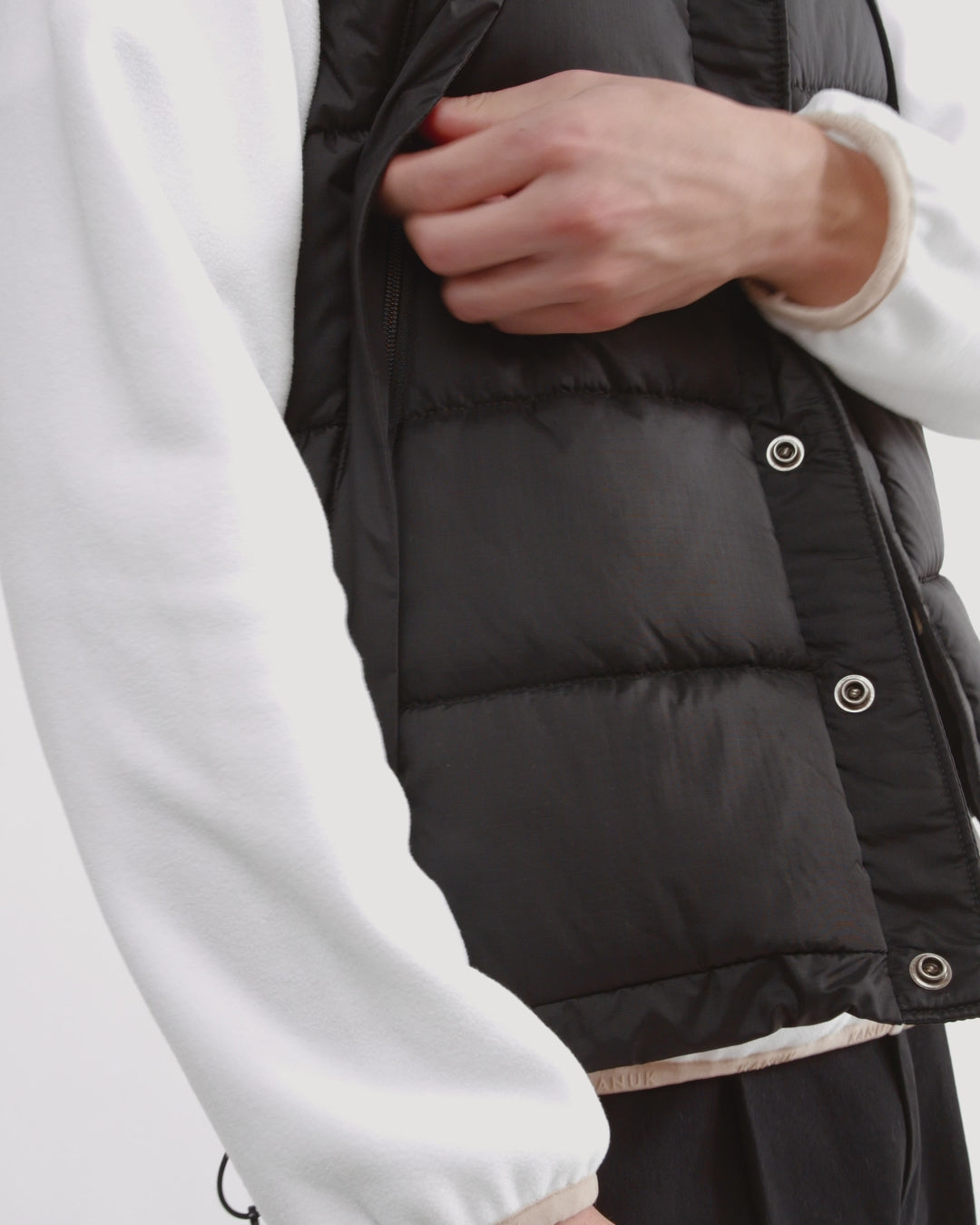 Douglas Vest - Ripstop Black